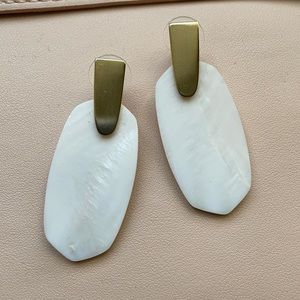 Kendra Scott white and gold Aragon earrings